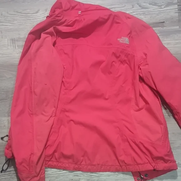 The North Face Women's Vibrant Pink Ski Jacket - Picture 3 of 5